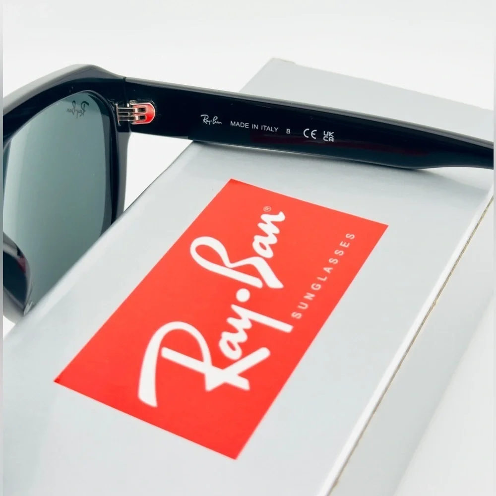 Ray-Ban photos lenses frame